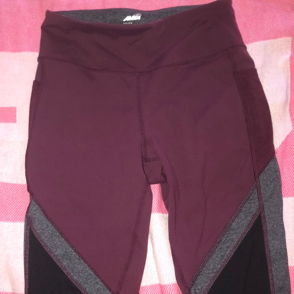 Avia leggings for sale !! Conforable and support.